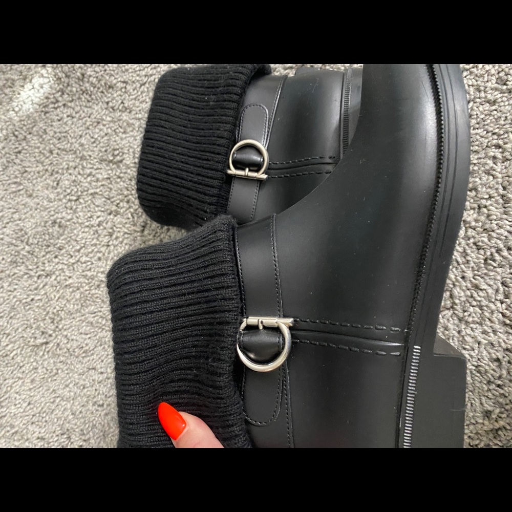 Salvatore Ferragamo Black Thordis Rain Boots Black Rubber 7 37